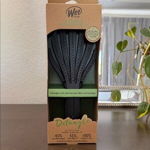 Wet Brush Go Green Curl Detangler - Black